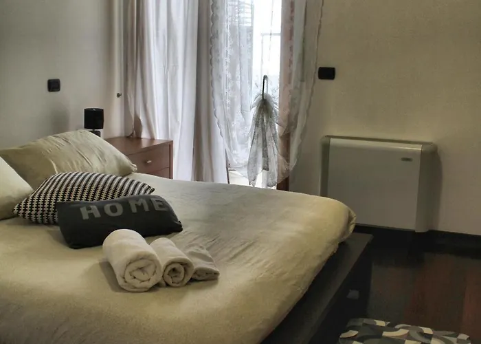 Apartamento Fara 8 *